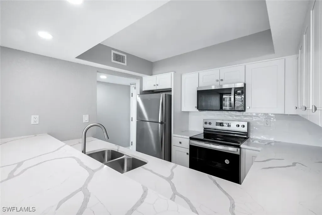 1501 Middle Gulf Drive Sanibel FL 33957