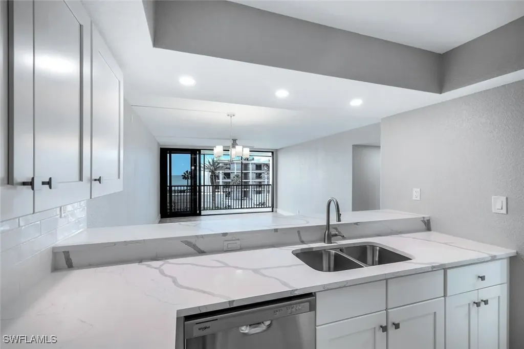 1501 Middle Gulf Drive Sanibel FL 33957