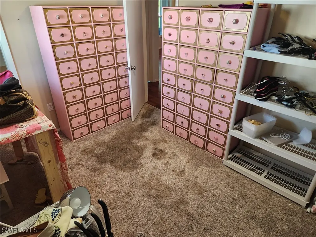 2206 Wyandotte Avenue Alva FL 33920