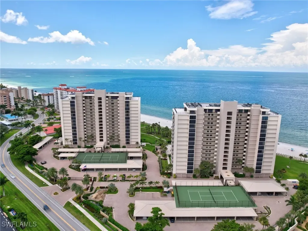 10851 Gulfshore Drive Naples FL 34108-3004