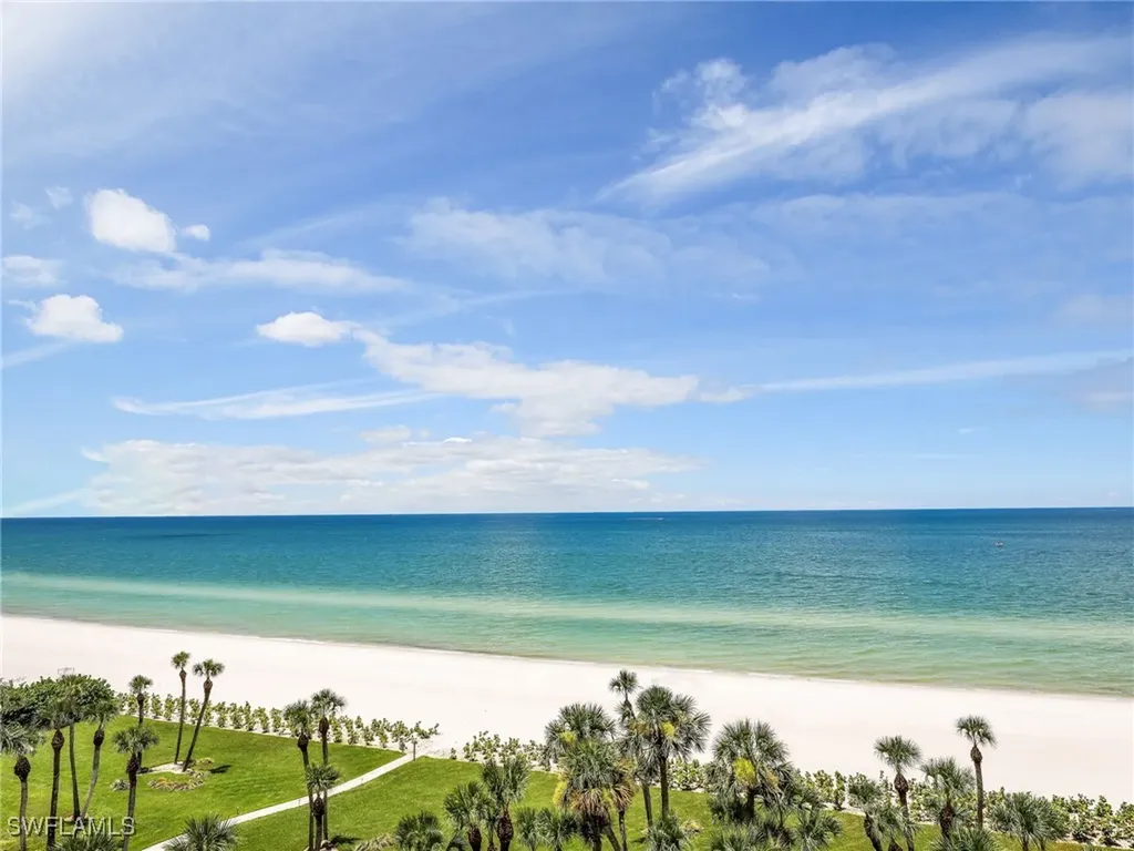 10851 Gulfshore Drive Naples FL 34108-3004