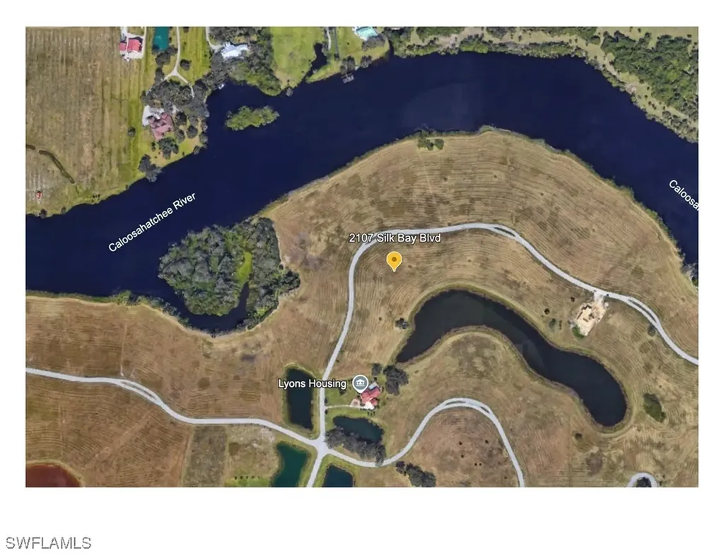 2107 Silk Bay Boulevard Alva FL 33920