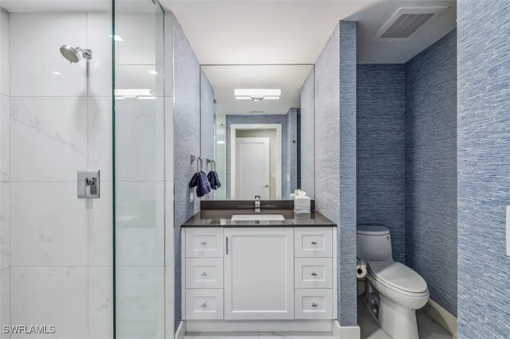 13915 Old Coast Road Naples FL 34110