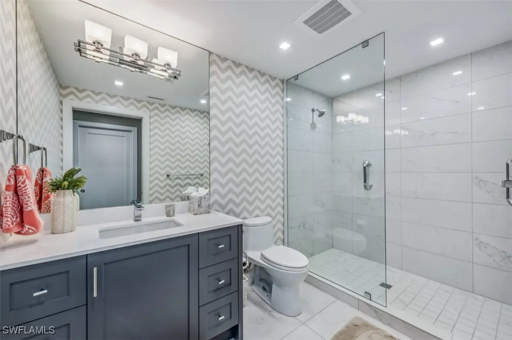 13915 Old Coast Road Naples FL 34110