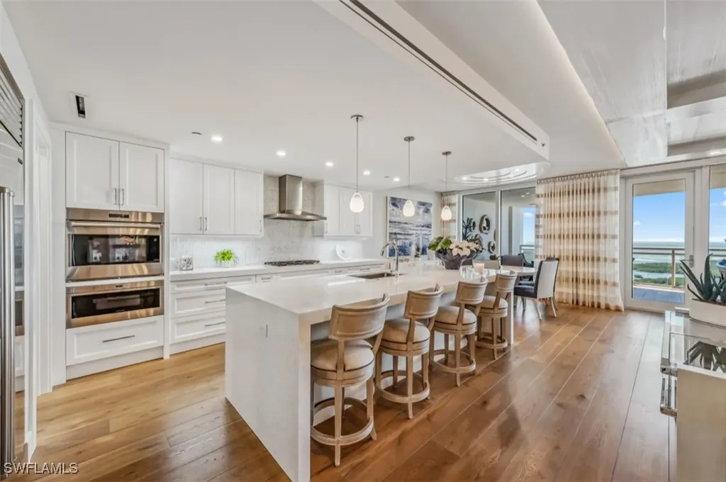 13915 Old Coast Road Naples FL 34110