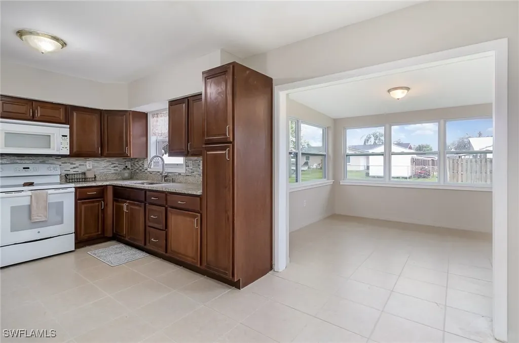 12937 Fourth Street Fort Myers FL 33905