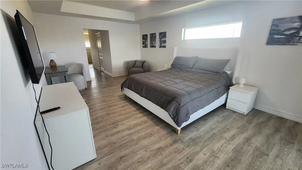 702 NW 30th Place Cape Coral FL 33993