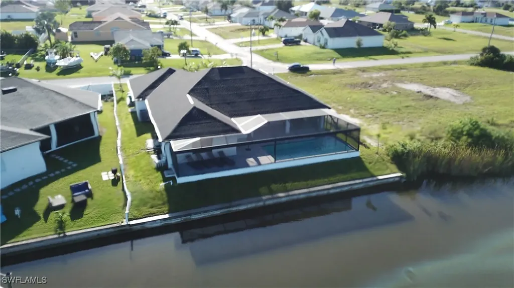 702 NW 30th Place Cape Coral FL 33993