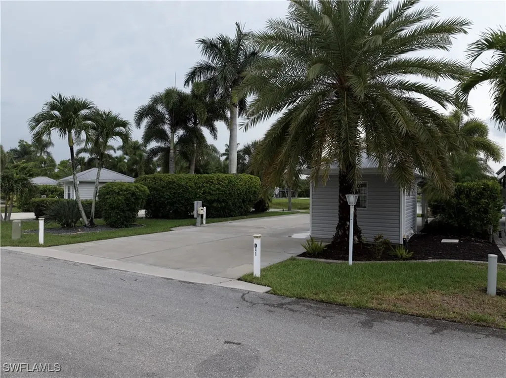 5701 Cypress Woods Resort Drive Fort Myers FL 33905