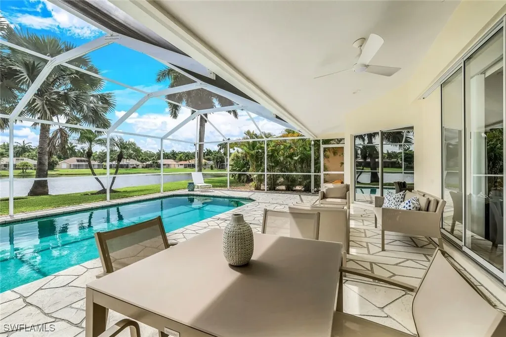 914 Marble Drive Naples FL 34104