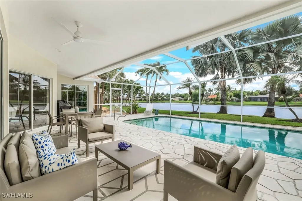 914 Marble Drive Naples FL 34104