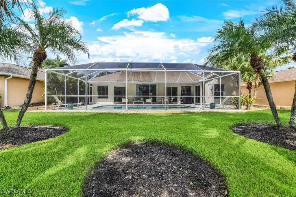 914 Marble Drive Naples FL 34104