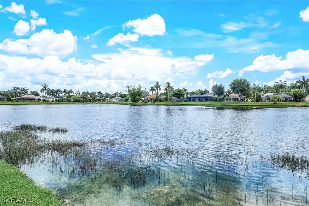 914 Marble Drive Naples FL 34104