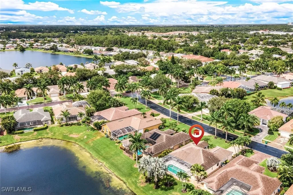 914 Marble Drive Naples FL 34104