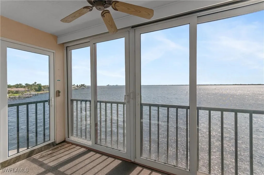 4015 SE 20th Place Cape Coral FL 33904
