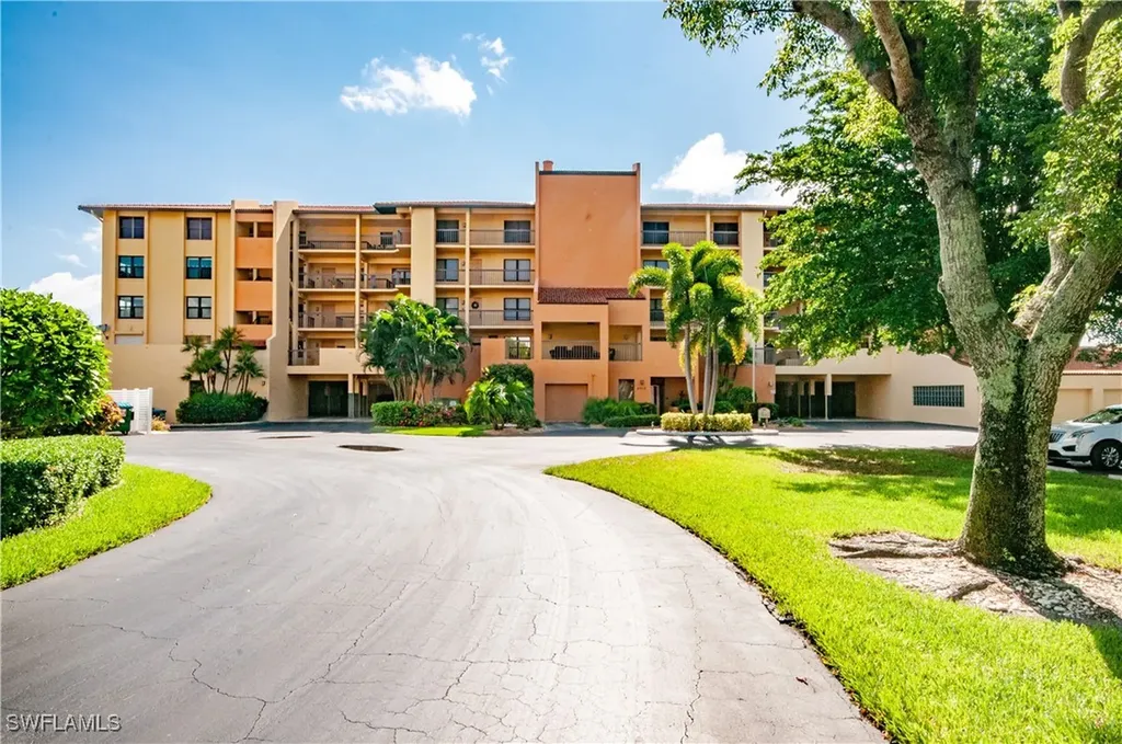 4015 SE 20th Place Cape Coral FL 33904