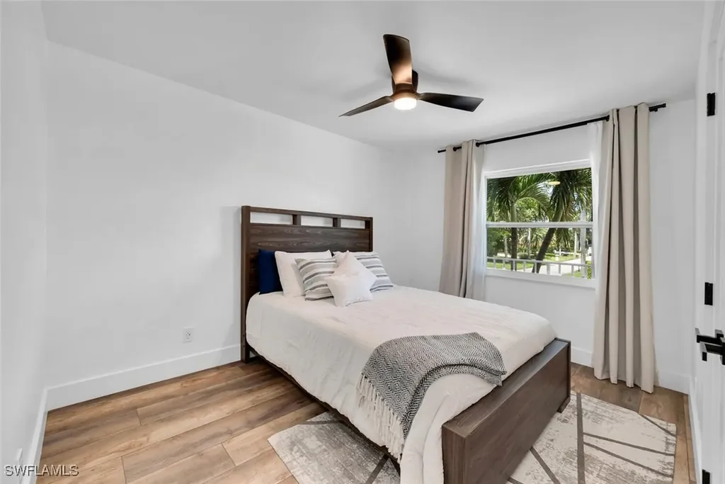 3030 Binnacle Drive Naples FL 34103