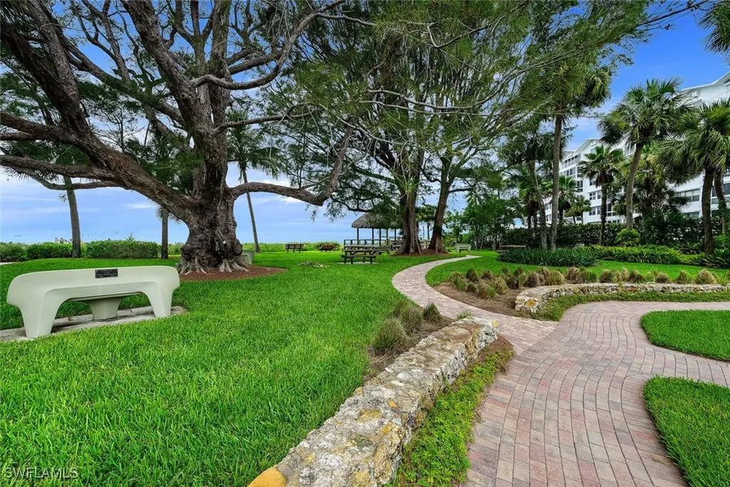 3030 Binnacle Drive Naples FL 34103