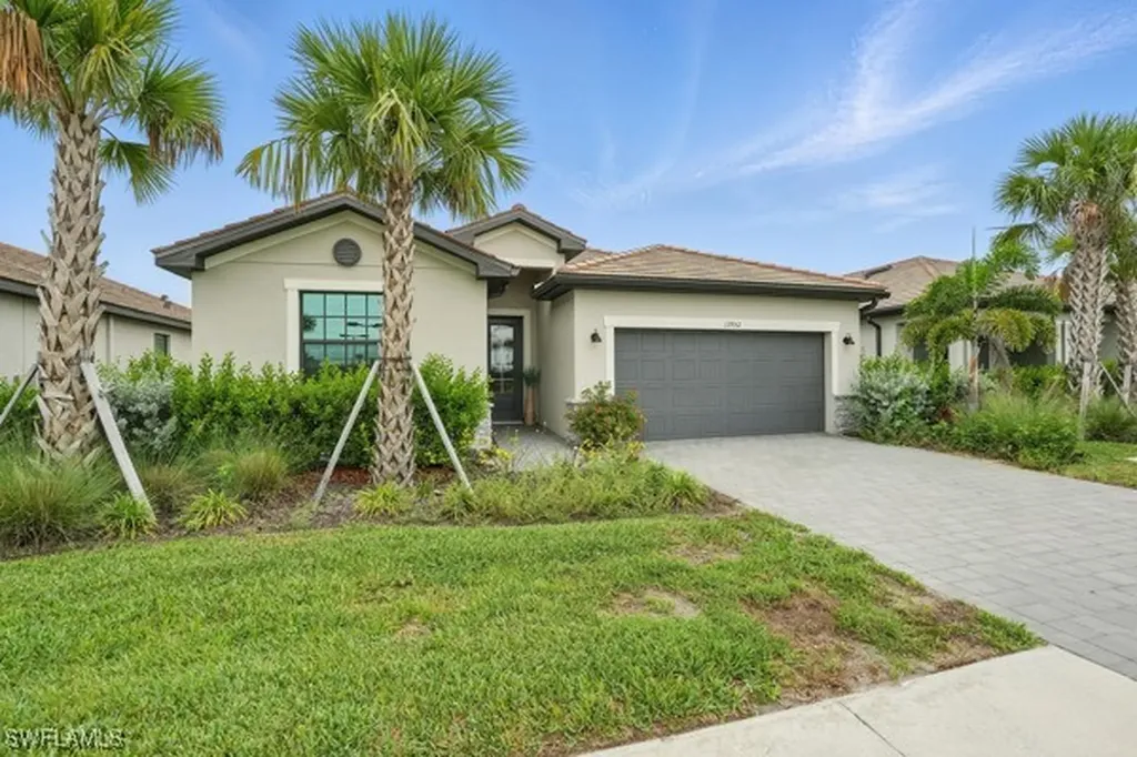 13952 Hunter Oak Drive Fort Myers FL 33913