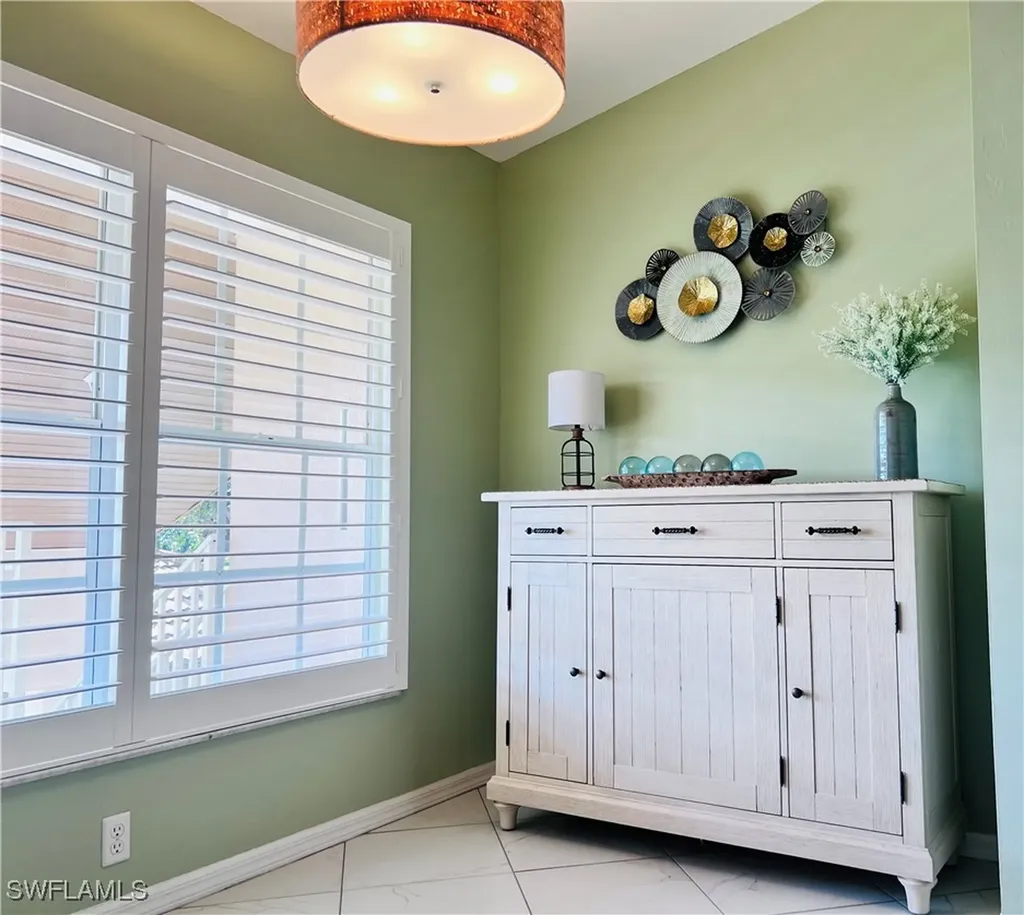 8073 Panther Trail Naples FL 34113