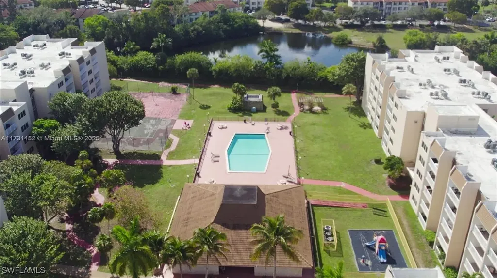 6930 Miami Gardens Drive Hialeah FL 33015