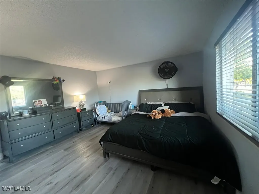 6930 Miami Gardens Drive Hialeah FL 33015