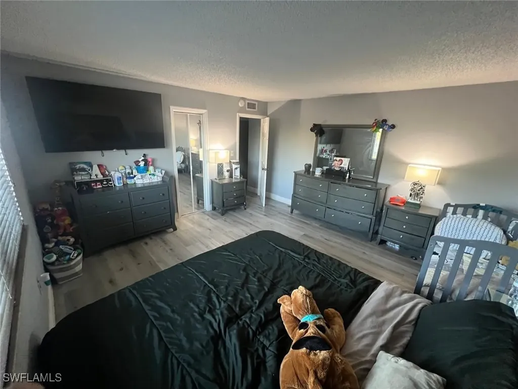 6930 Miami Gardens Drive Hialeah FL 33015