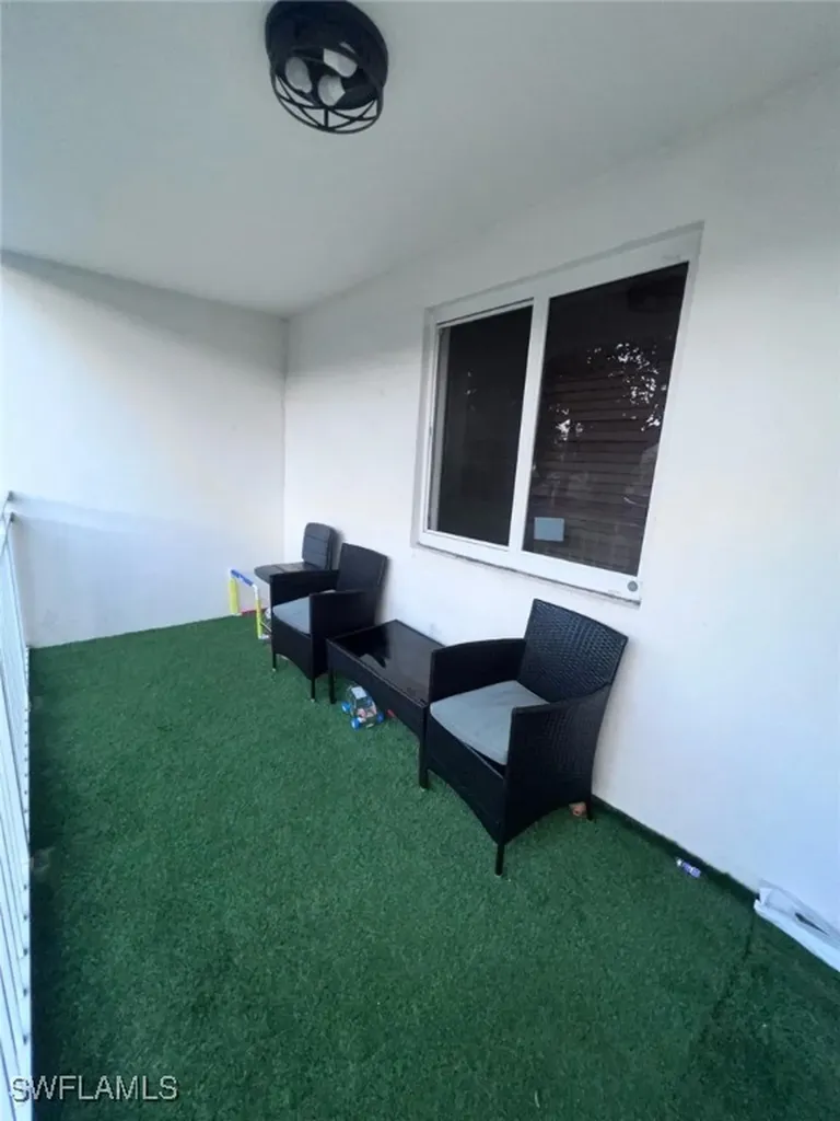6930 Miami Gardens Drive Hialeah FL 33015