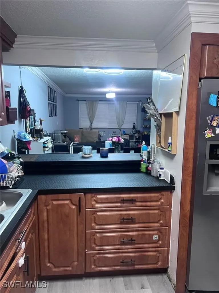 6930 Miami Gardens Drive Hialeah FL 33015
