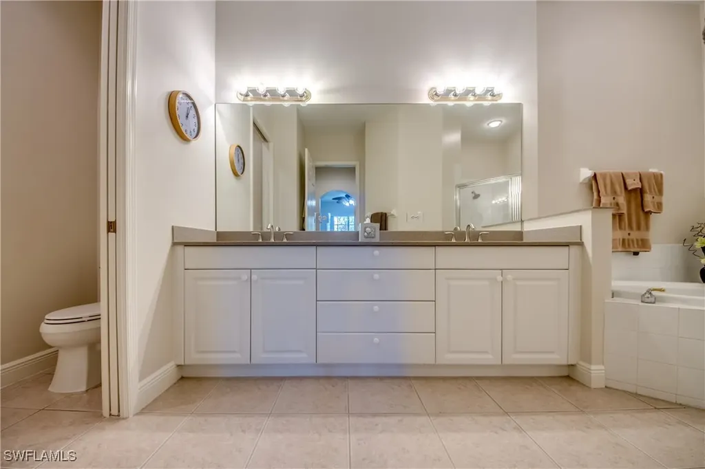 5912 Tarpon Gardens Circle Cape Coral FL 33914