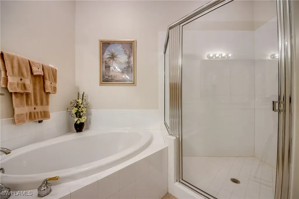 5912 Tarpon Gardens Circle Cape Coral FL 33914