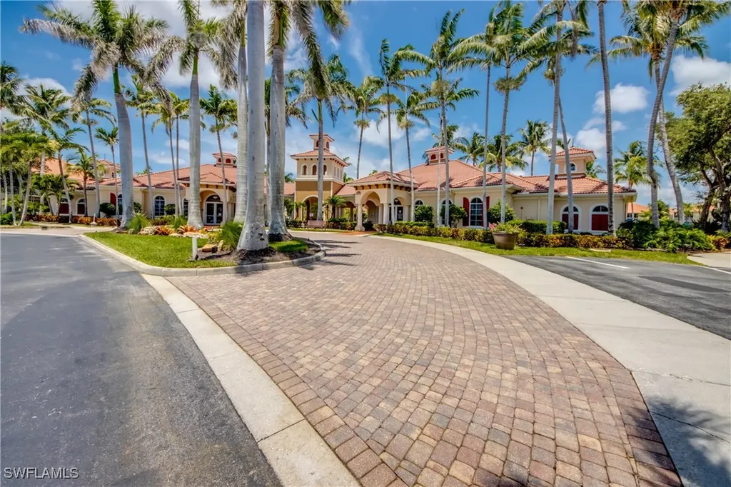 5912 Tarpon Gardens Circle Cape Coral FL 33914