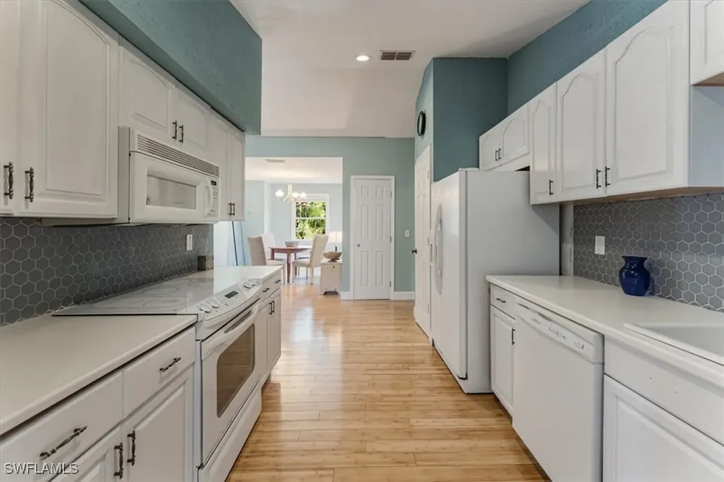 2721 8th Avenue SE Naples FL 34117