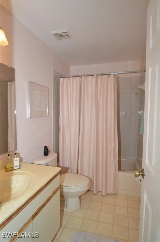 10682 Gulfshore Drive Naples FL 34108-3031