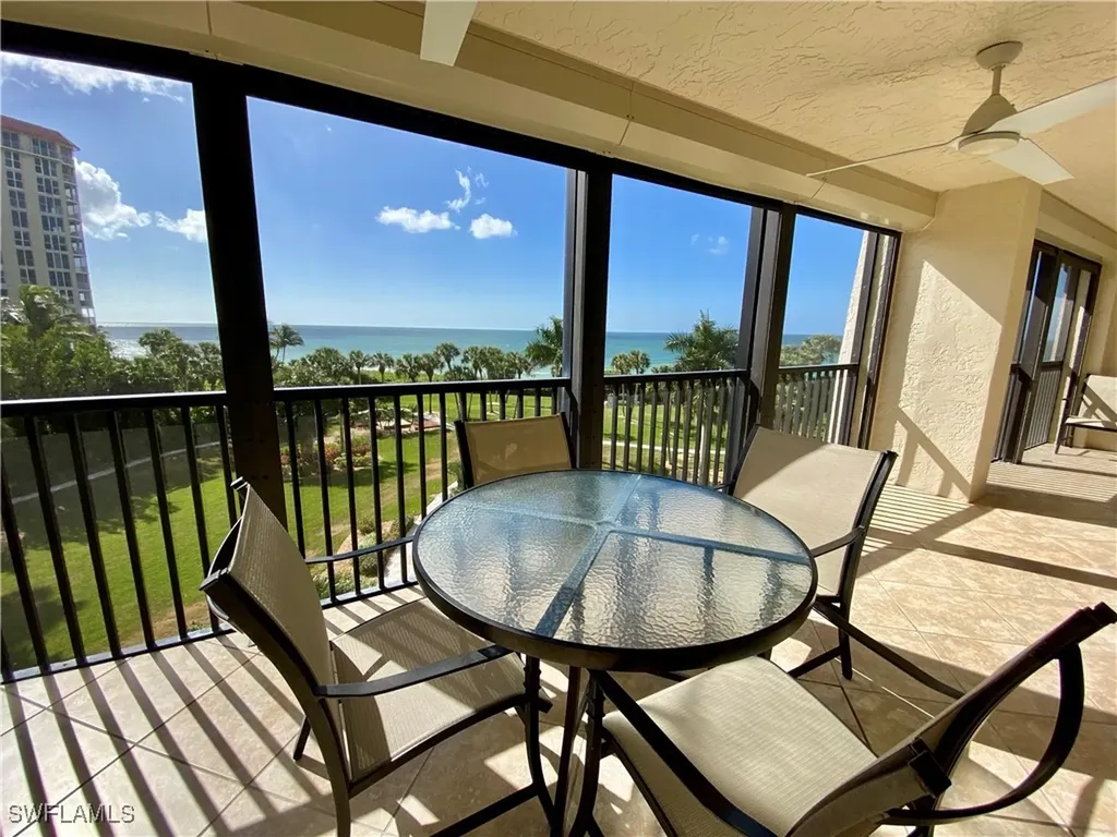 10851 Gulf Shore Drive Naples FL 34108-3004