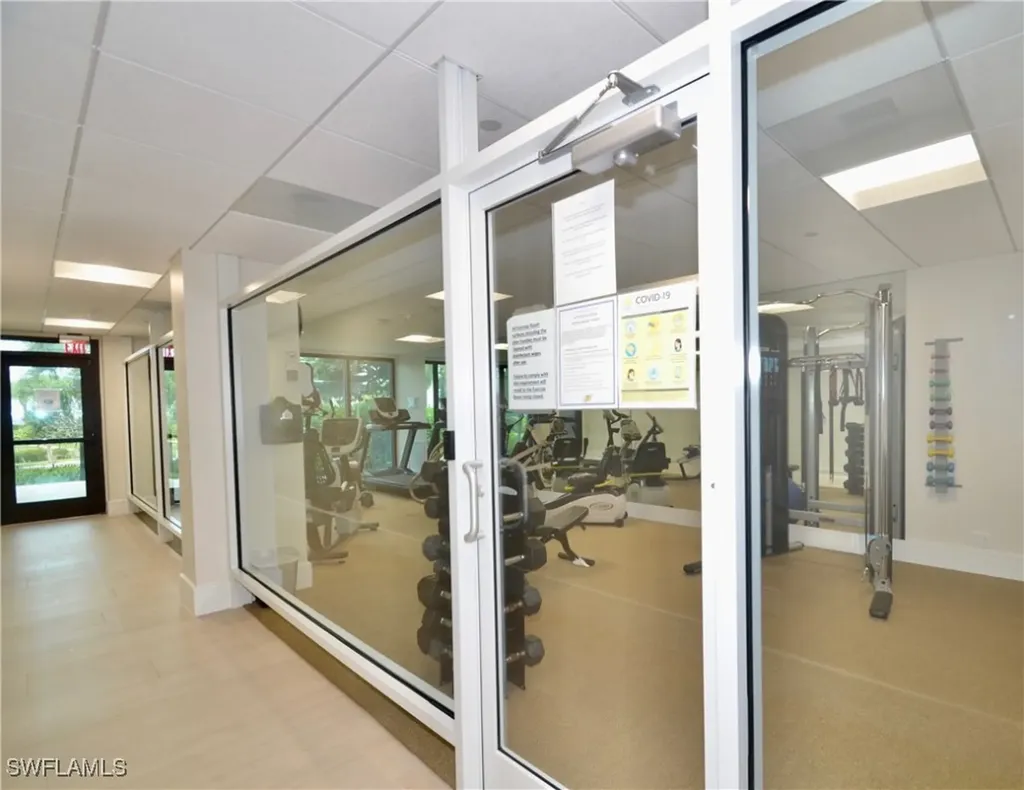 10851 Gulf Shore Drive Naples FL 34108-3004
