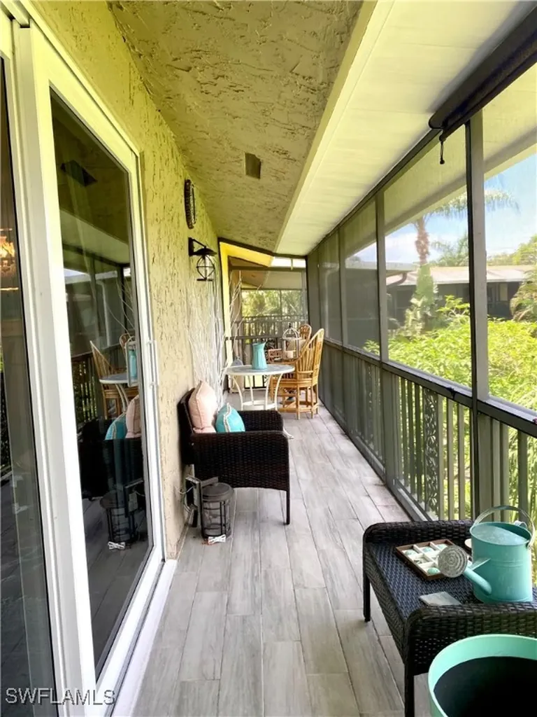 306 Palm Drive Naples FL 34112