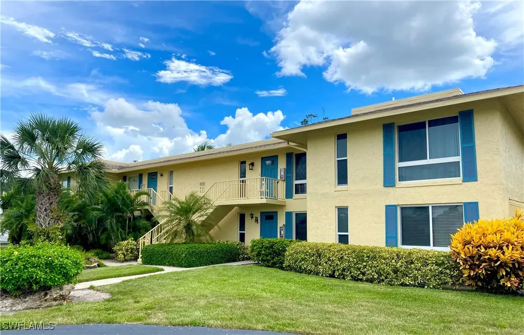 306 Palm Drive Naples FL 34112