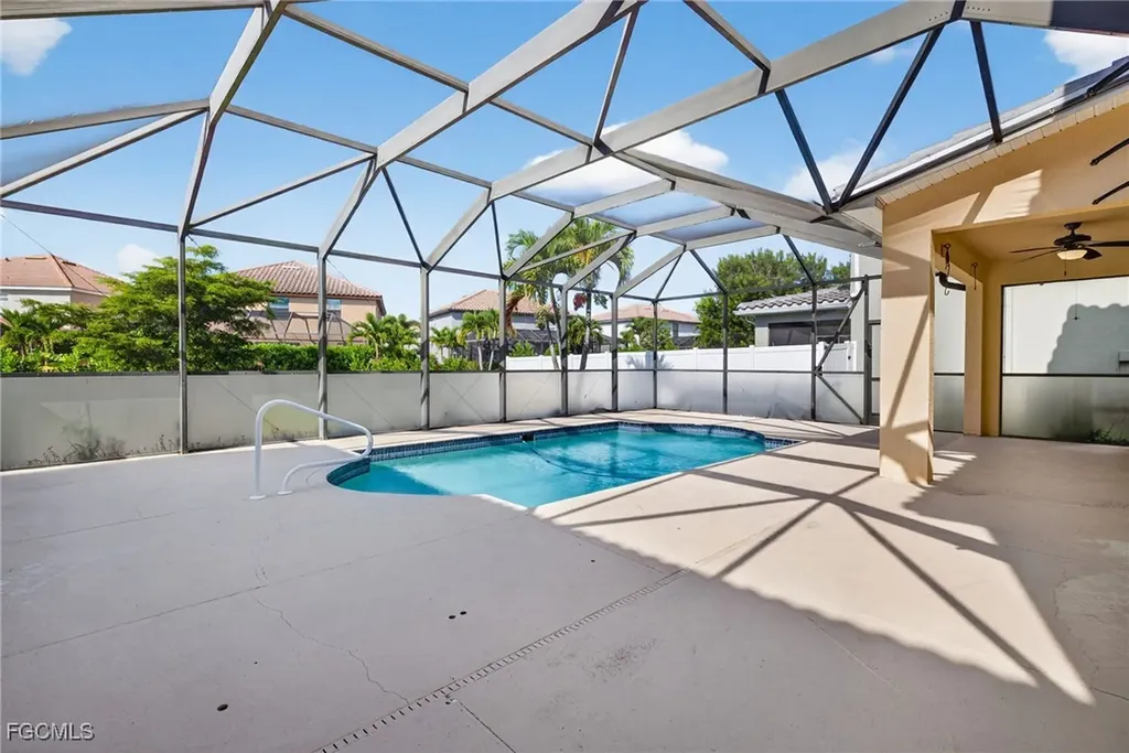 2858 Via Campania Street Fort Myers FL 33905