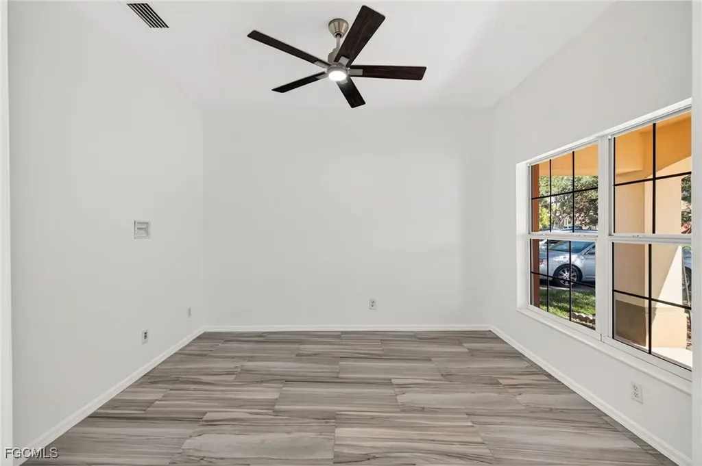 2858 Via Campania Street Fort Myers FL 33905