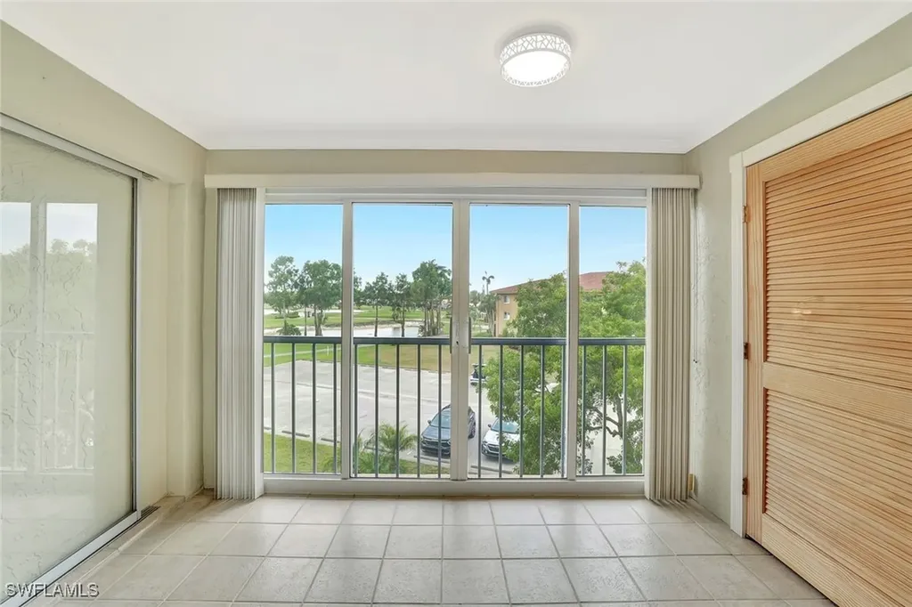 1051 Foxfire Lane Naples FL 34104