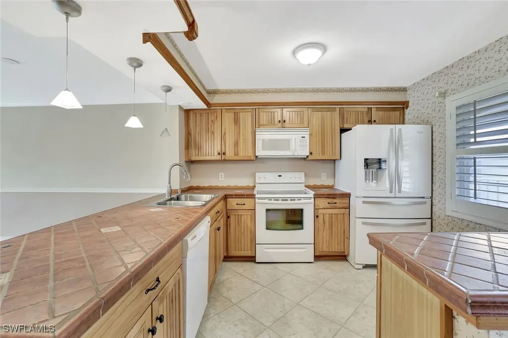 1051 Foxfire Lane Naples FL 34104