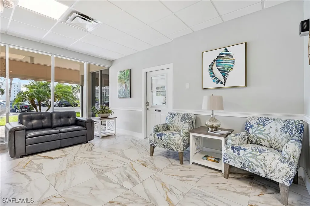 5 Bluebill Avenue Naples FL 34108