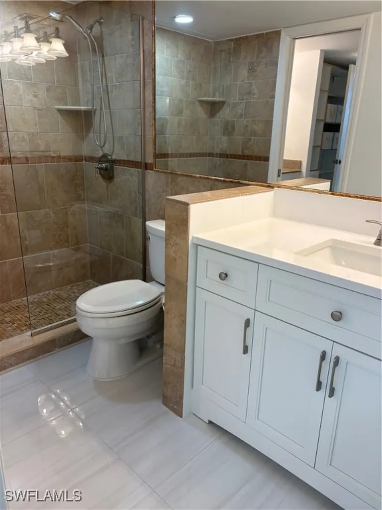 5 Bluebill Avenue Naples FL 34108