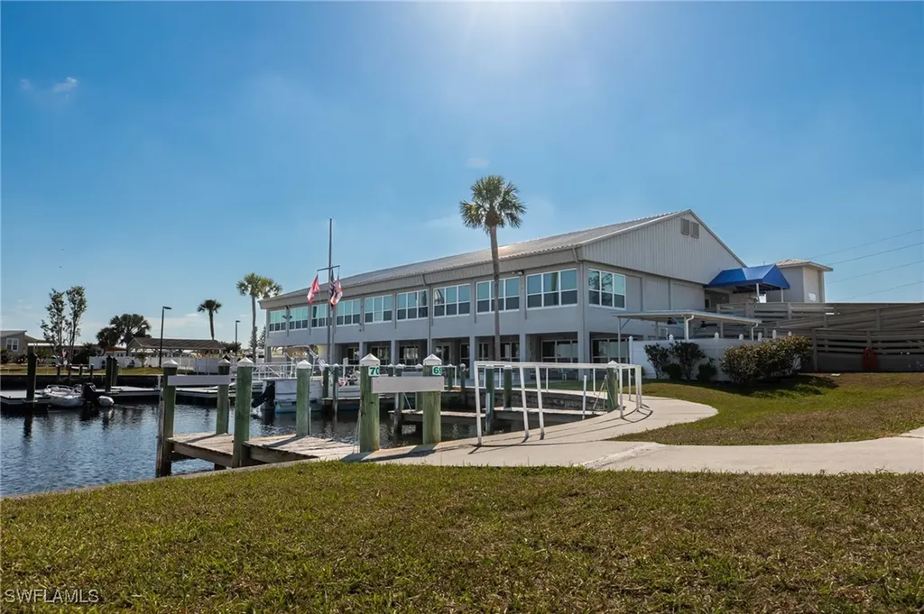 713 Fairmount Drive North Port FL 34287