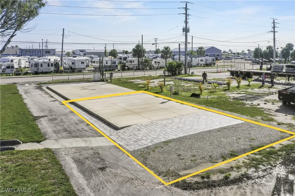 19281 #37 San Carlos Boulevard Fort Myers Beach FL 33931