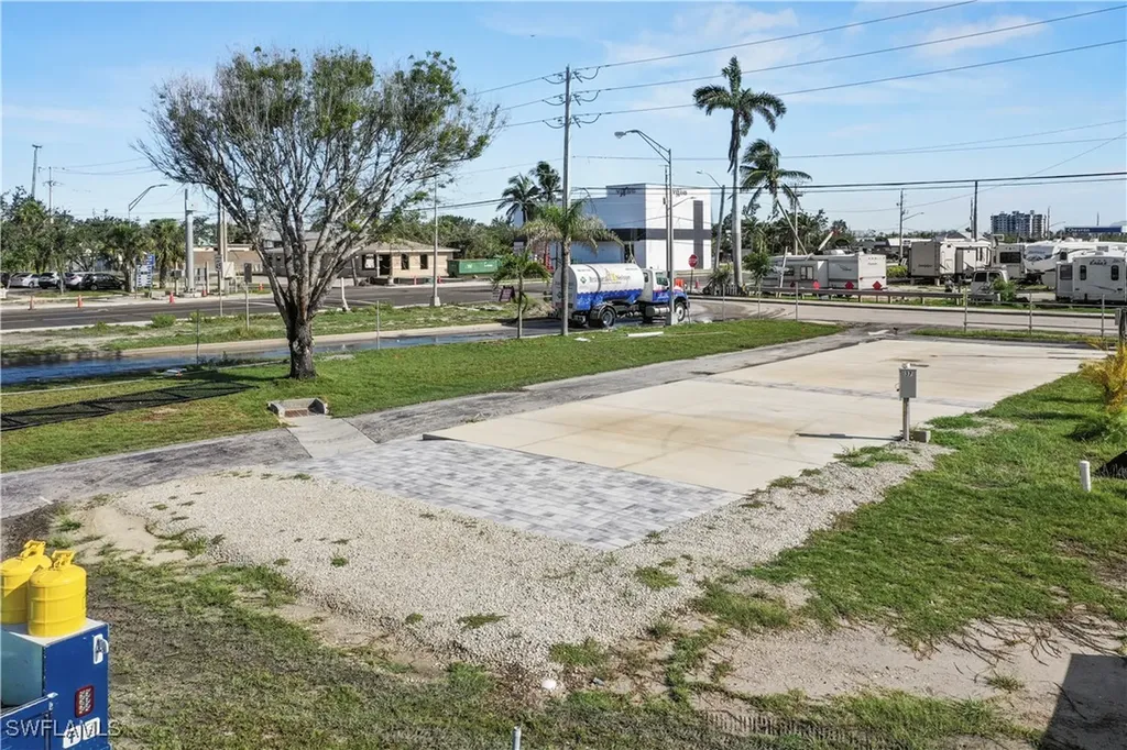 19281 #37 San Carlos Boulevard Fort Myers Beach FL 33931