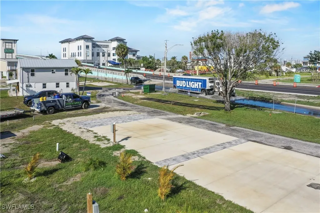 19281 #37 San Carlos Boulevard Fort Myers Beach FL 33931