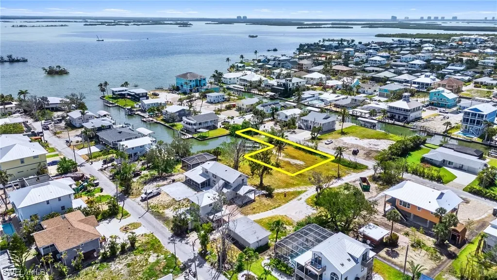 191 Bahia Viaduct Fort Myers Beach FL 33931