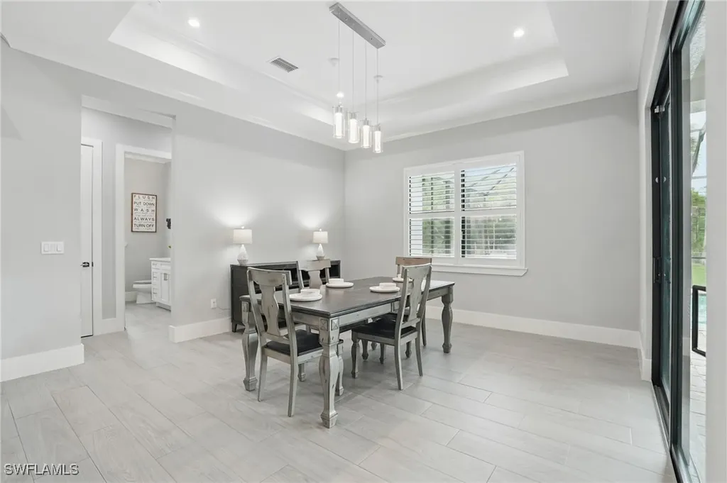 505 7th Street NW Naples FL 34120